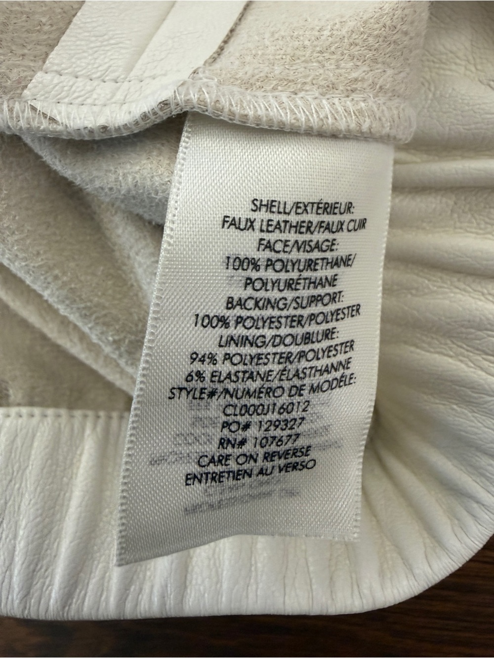 Alice + Olivia Leon Off White Vegan Leather Twist Front Crop Top - Picture 16 of 16